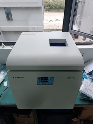 8000r/min 24*5ml 용량 저속 자동 원심분리기 GR-600C